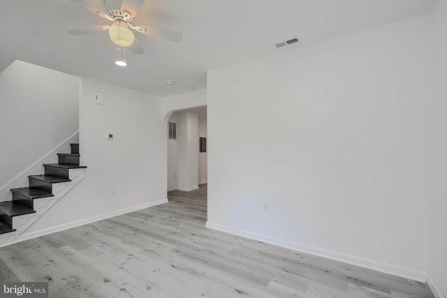 799 Platinum Avenue photo 11