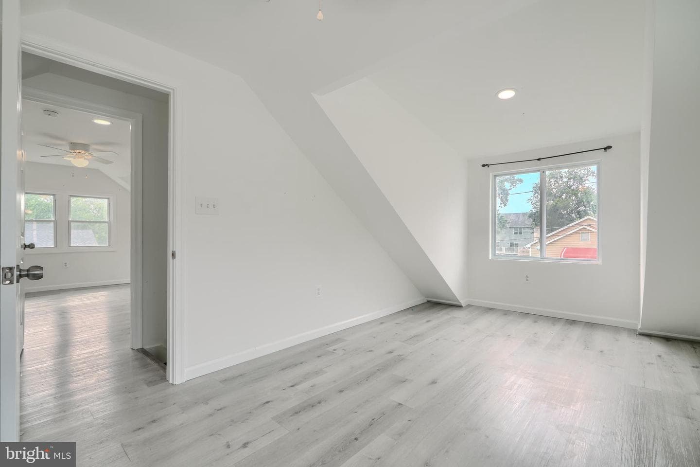 799 Platinum Avenue photo 44