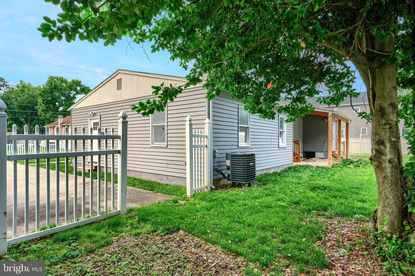 799 Platinum Avenue photo 5