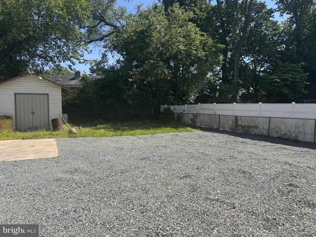 799 Platinum Avenue photo 50