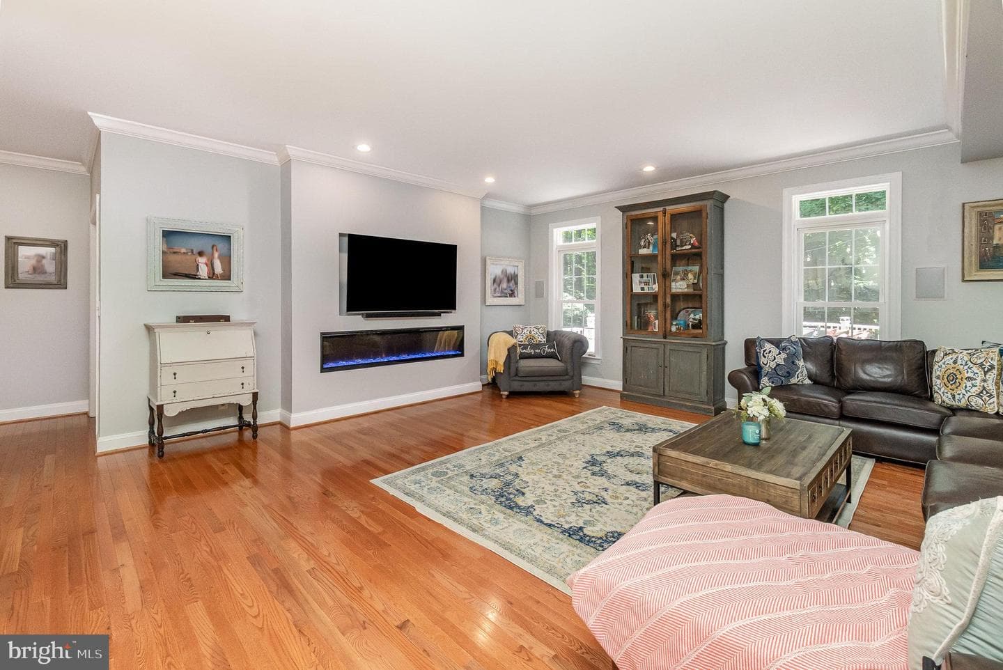 2324 Blue Mount Road photo 12