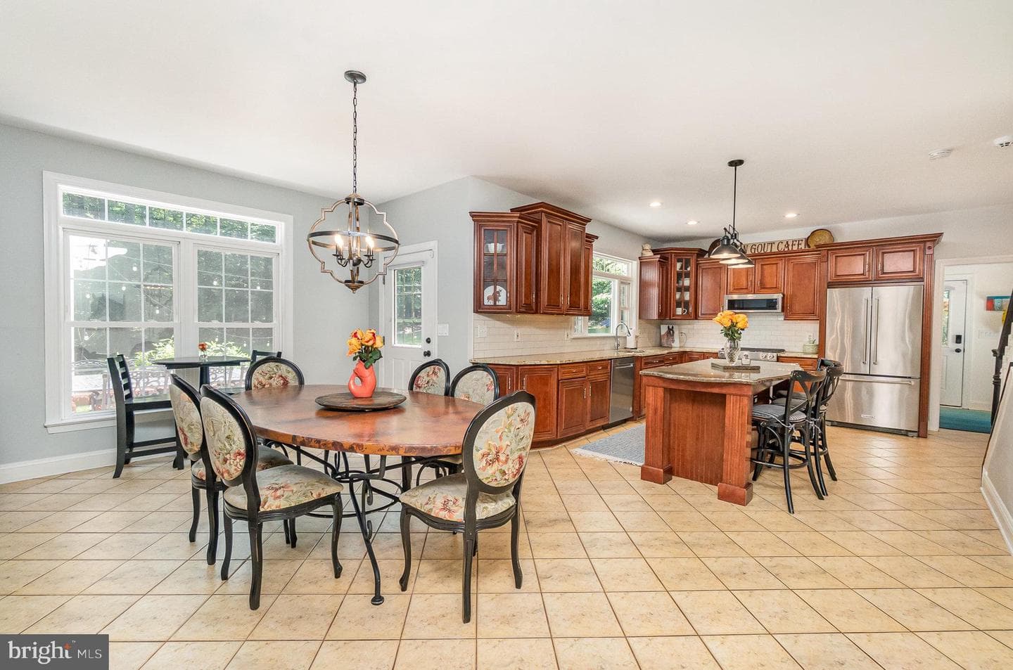 2324 Blue Mount Road photo 14