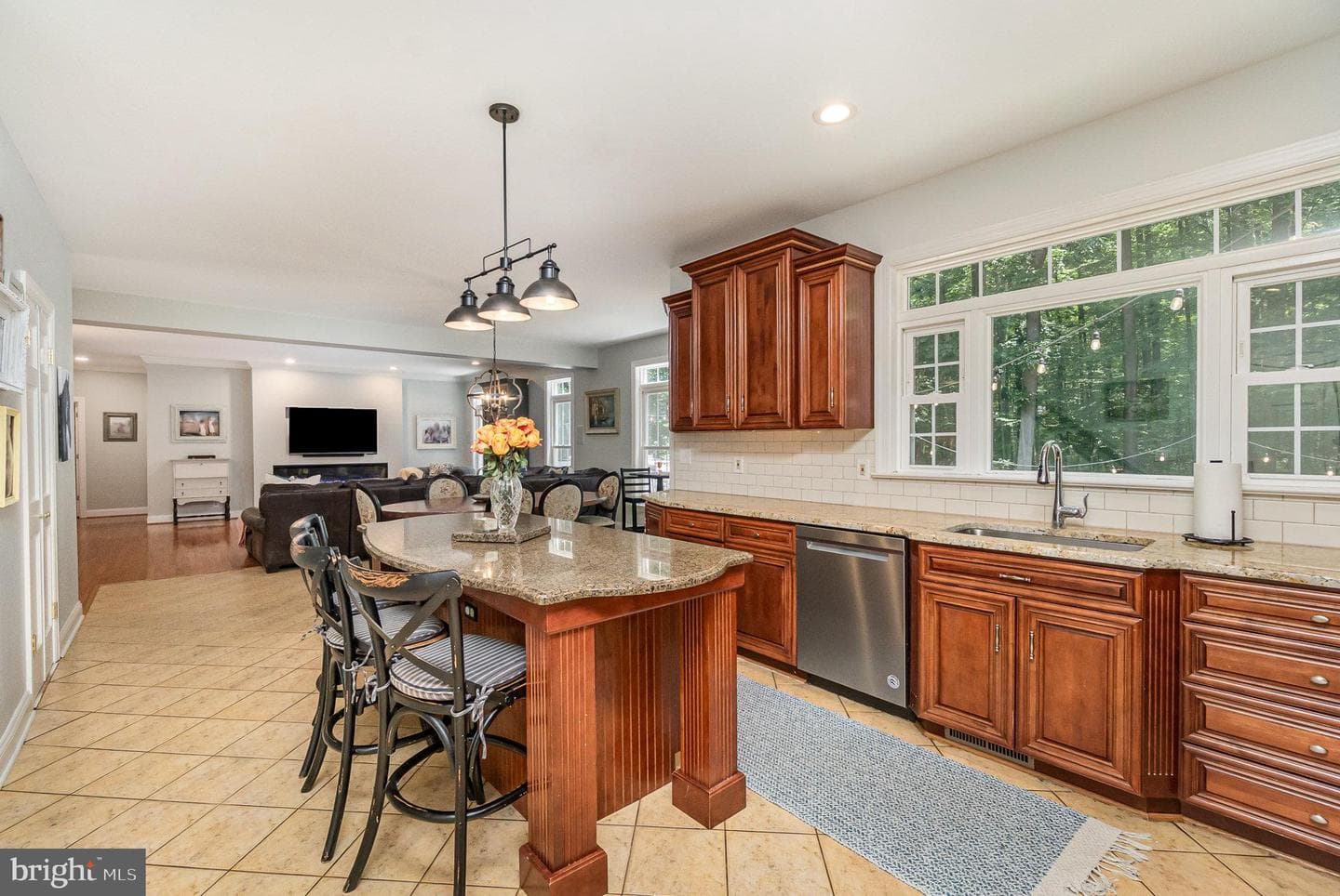 2324 Blue Mount Road photo 21