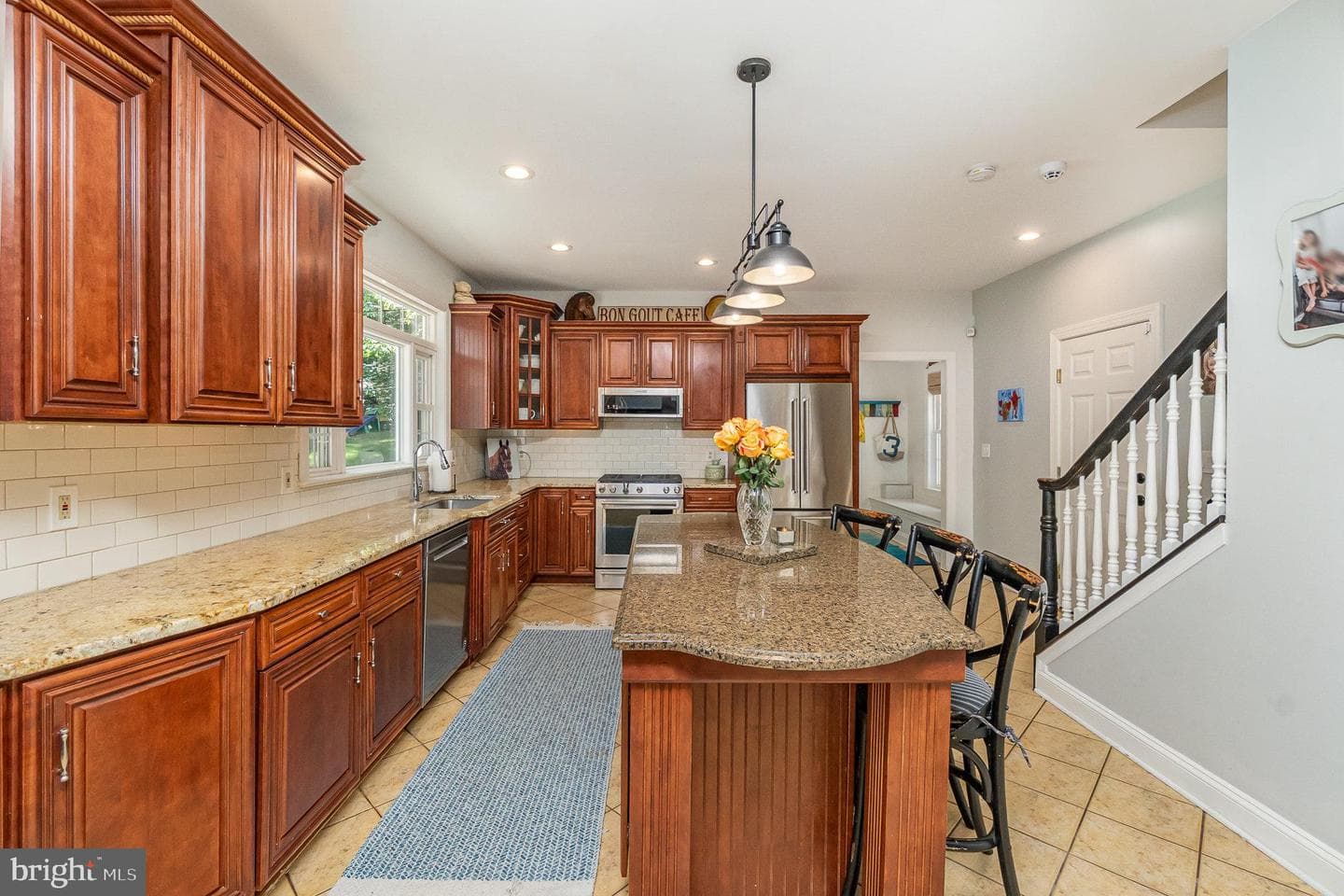2324 Blue Mount Road photo 22