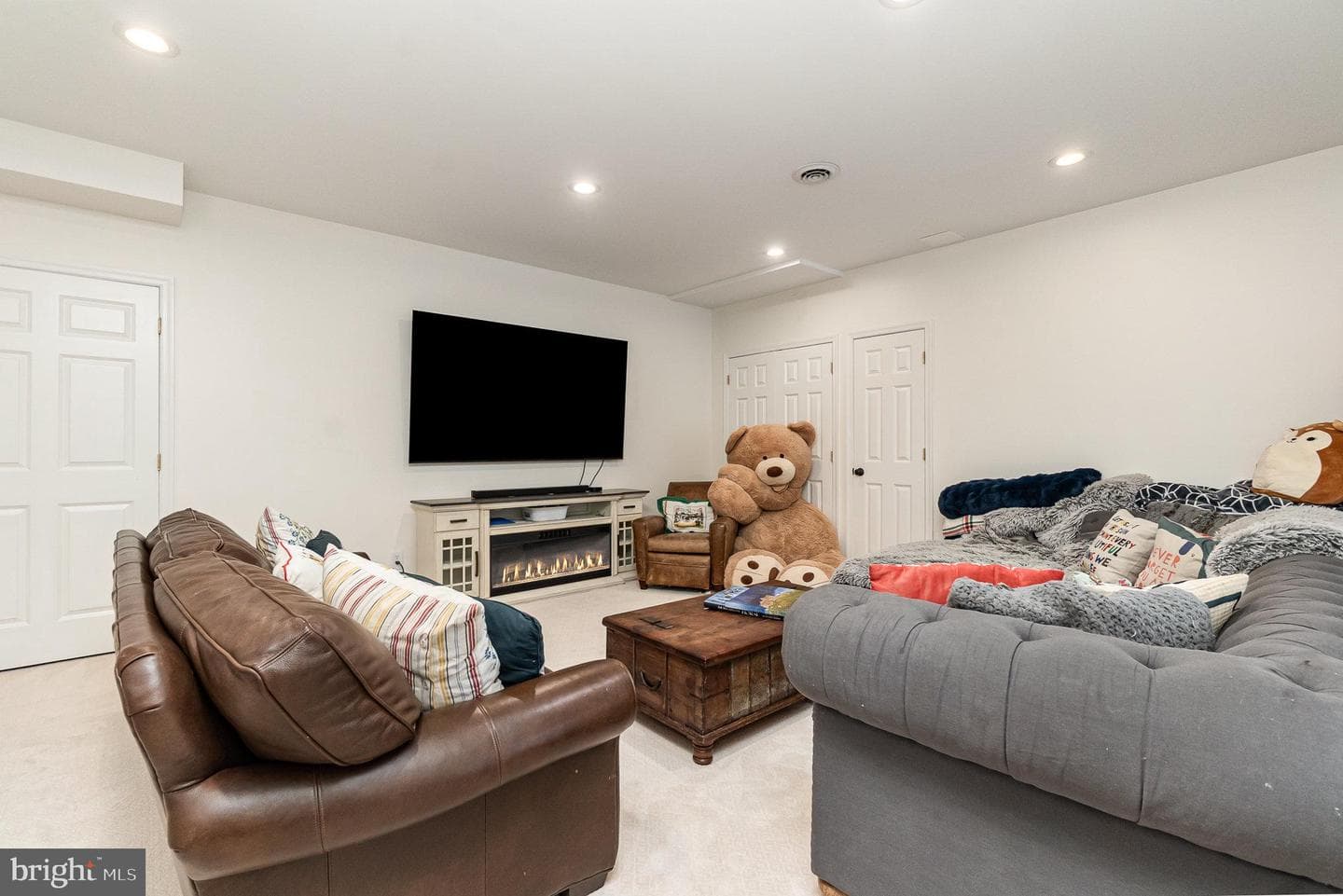 2324 Blue Mount Road photo 49