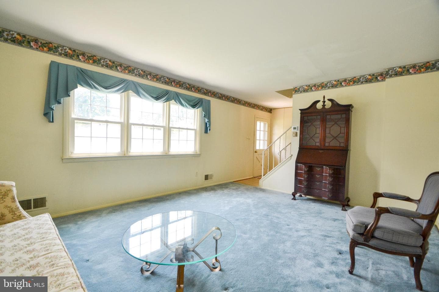 6 Pleasant Brook Court photo 5