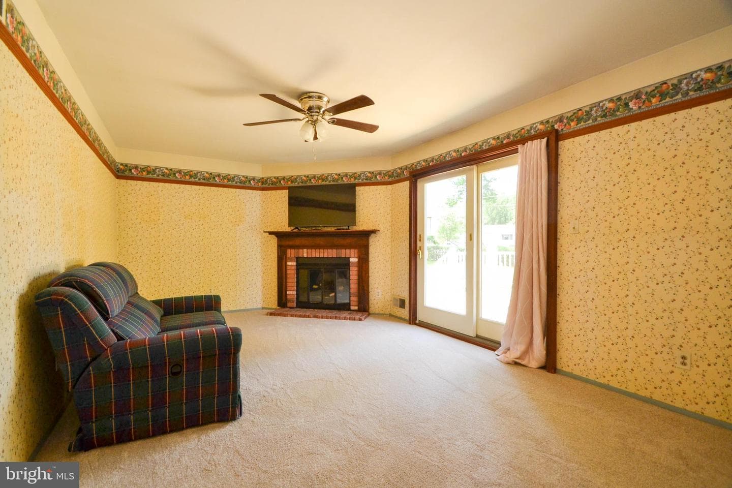6 Pleasant Brook Court photo 9