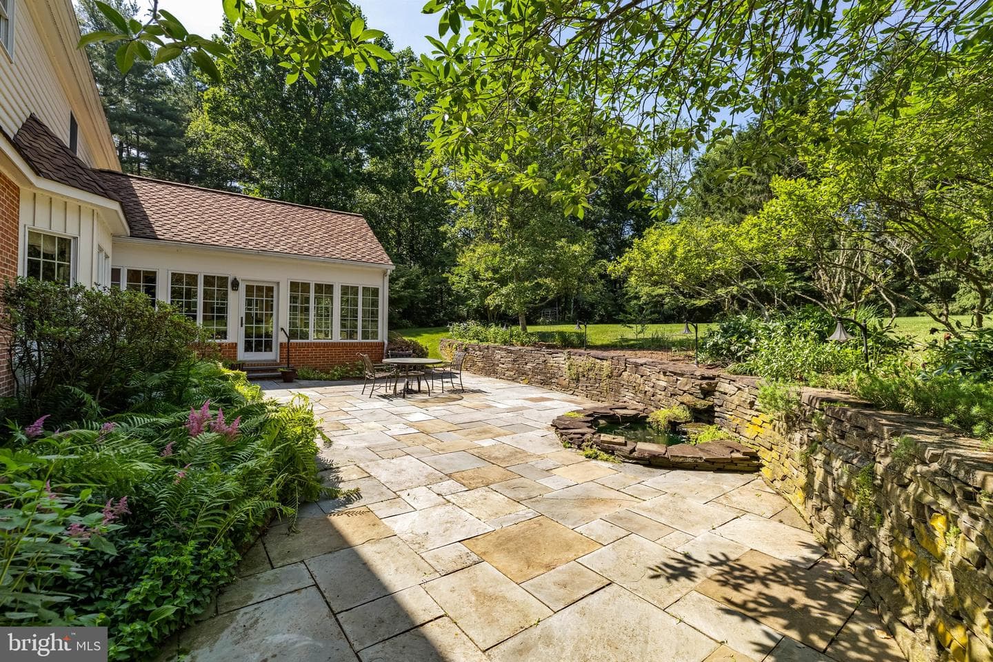 2647 Shepperd Road photo 10