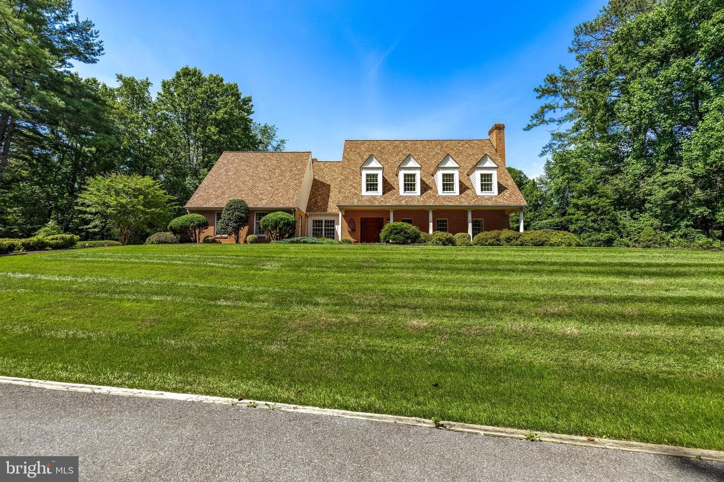 2647 Shepperd Road photo 4