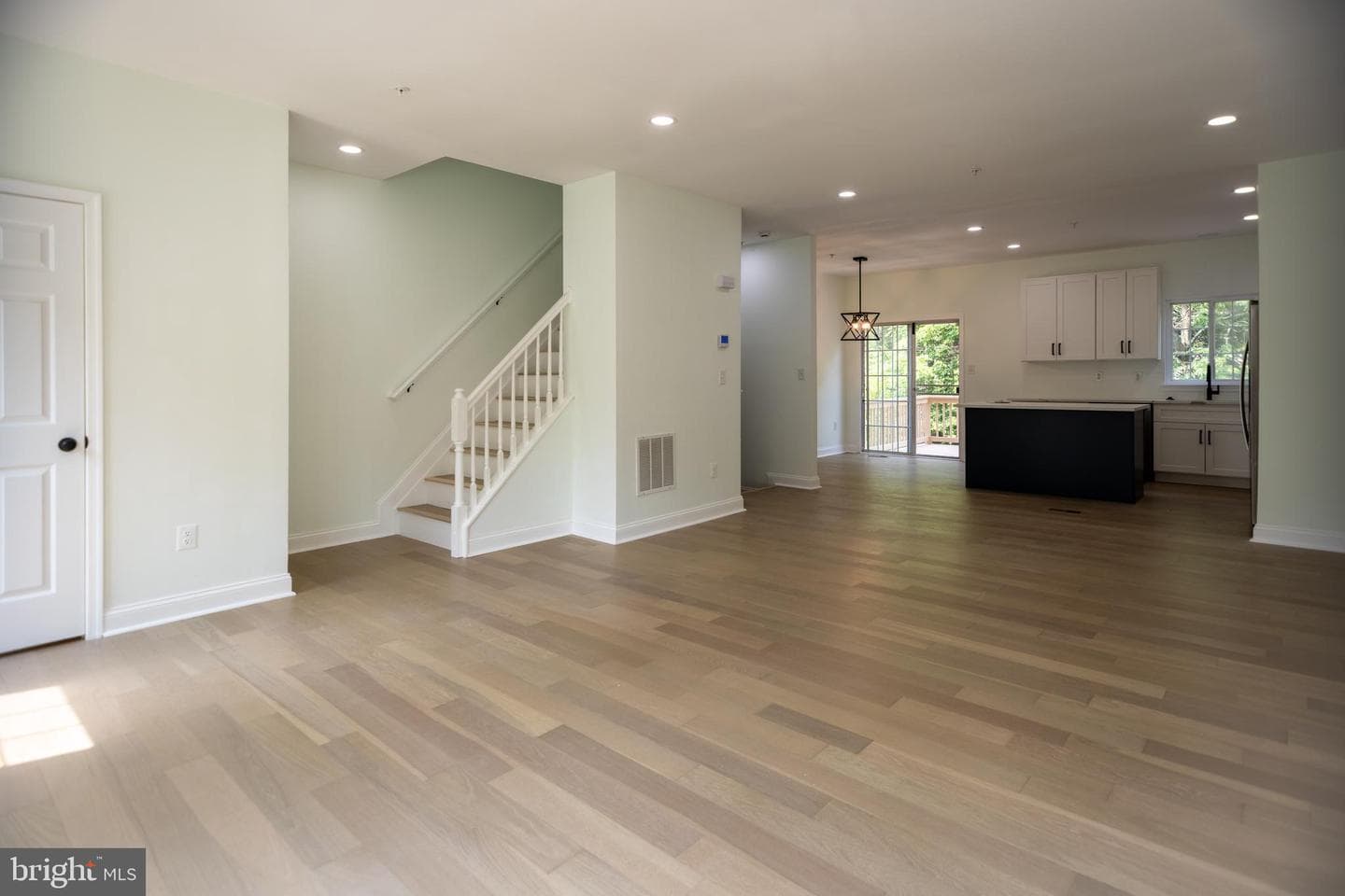11904 White Heather Road photo 4