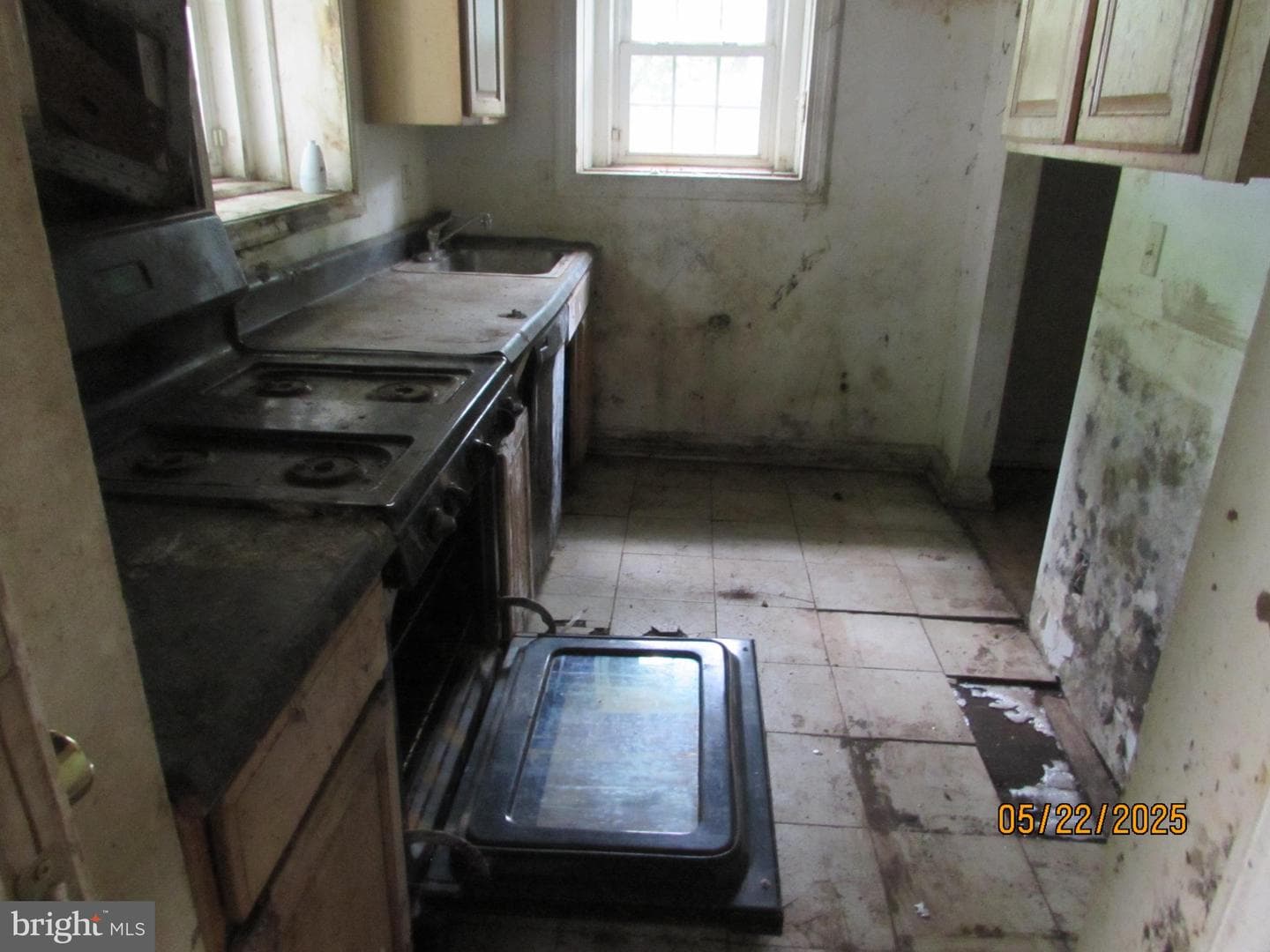 2502 Parkview Drive photo 9