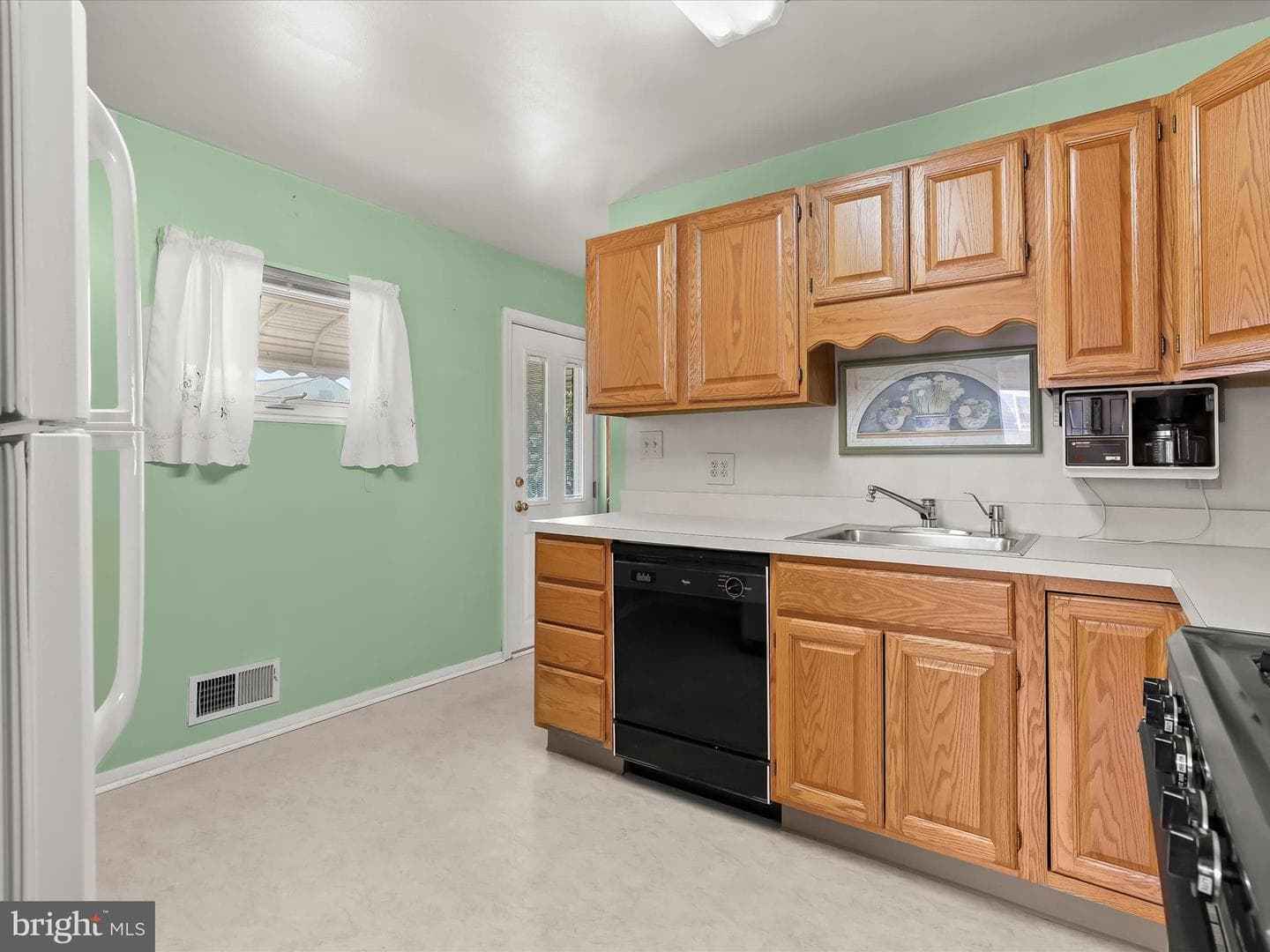 8341 Bear Creek Drive photo 18