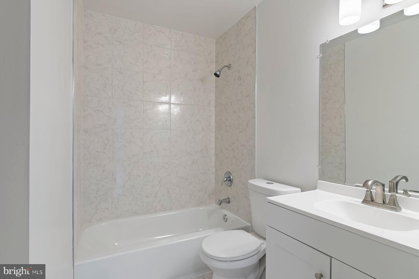 13 Pineknot Court photo 17