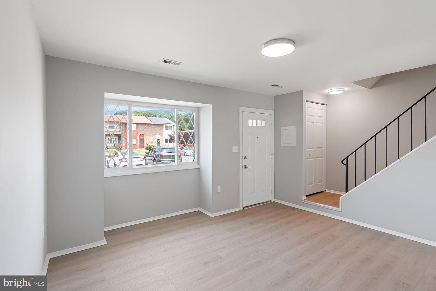 13 Pineknot Court photo 5
