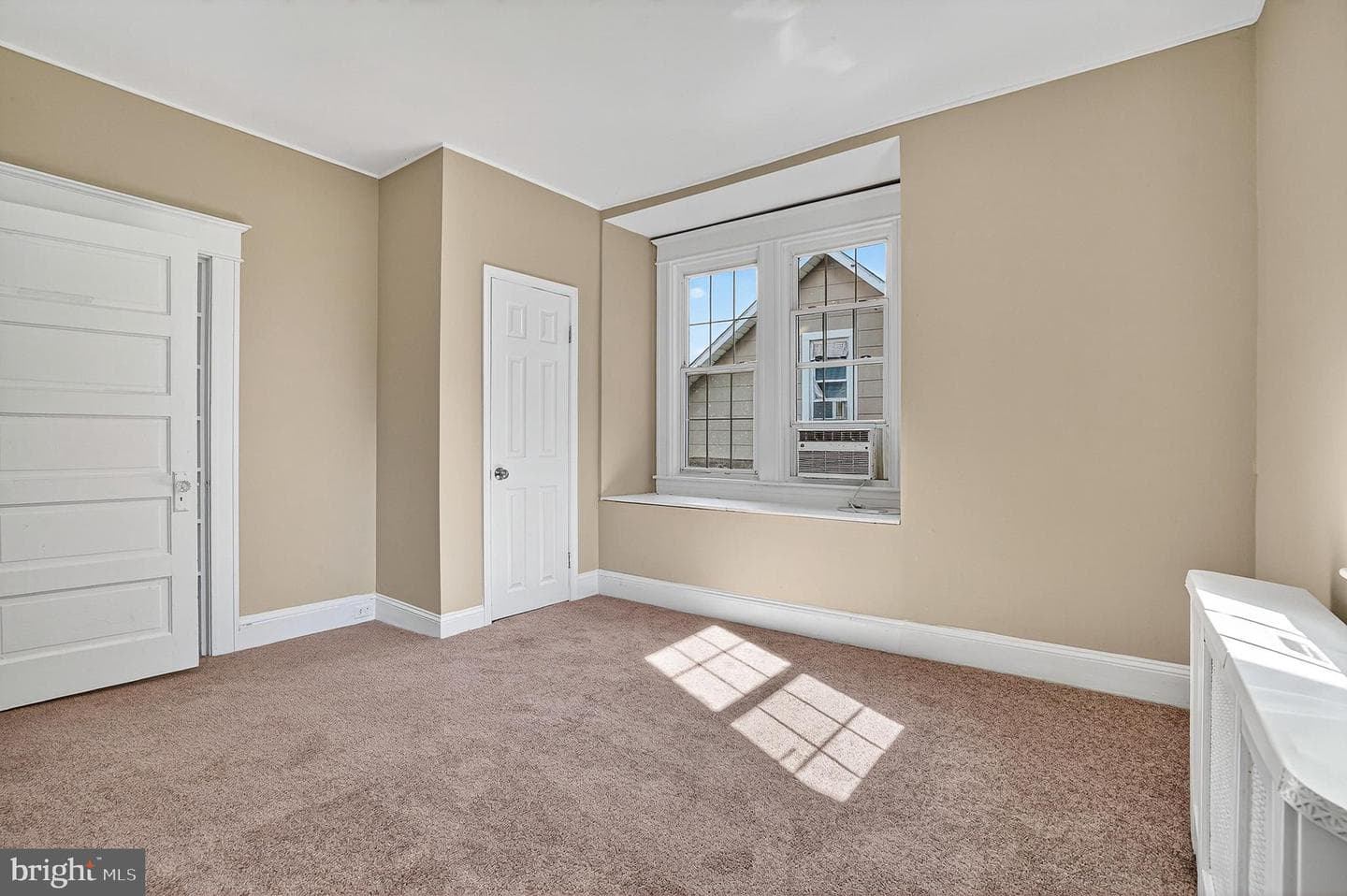 107 E Overlea Avenue E photo 15
