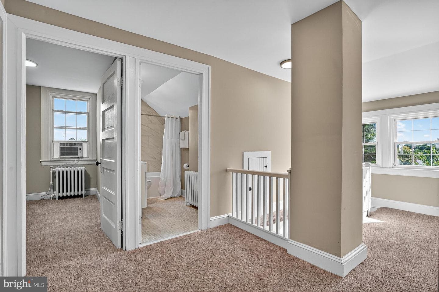 107 E Overlea Avenue E photo 16