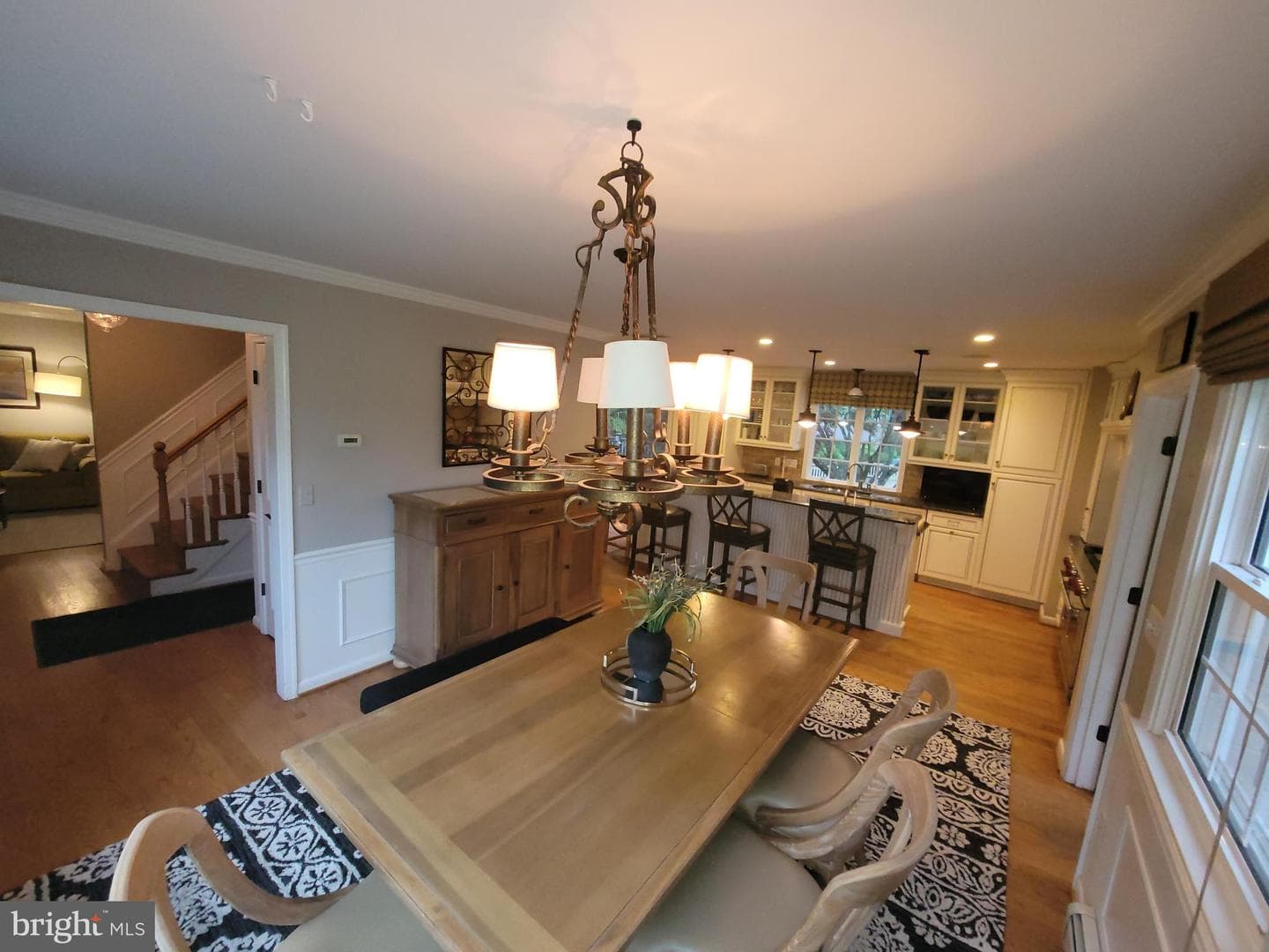 2424 Stanwick Road photo 10