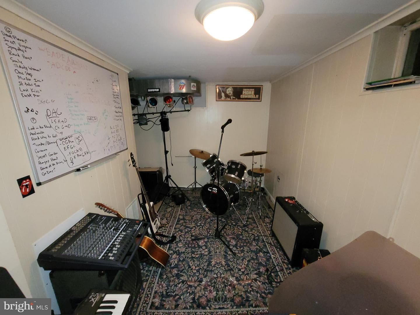 2424 Stanwick Road photo 53