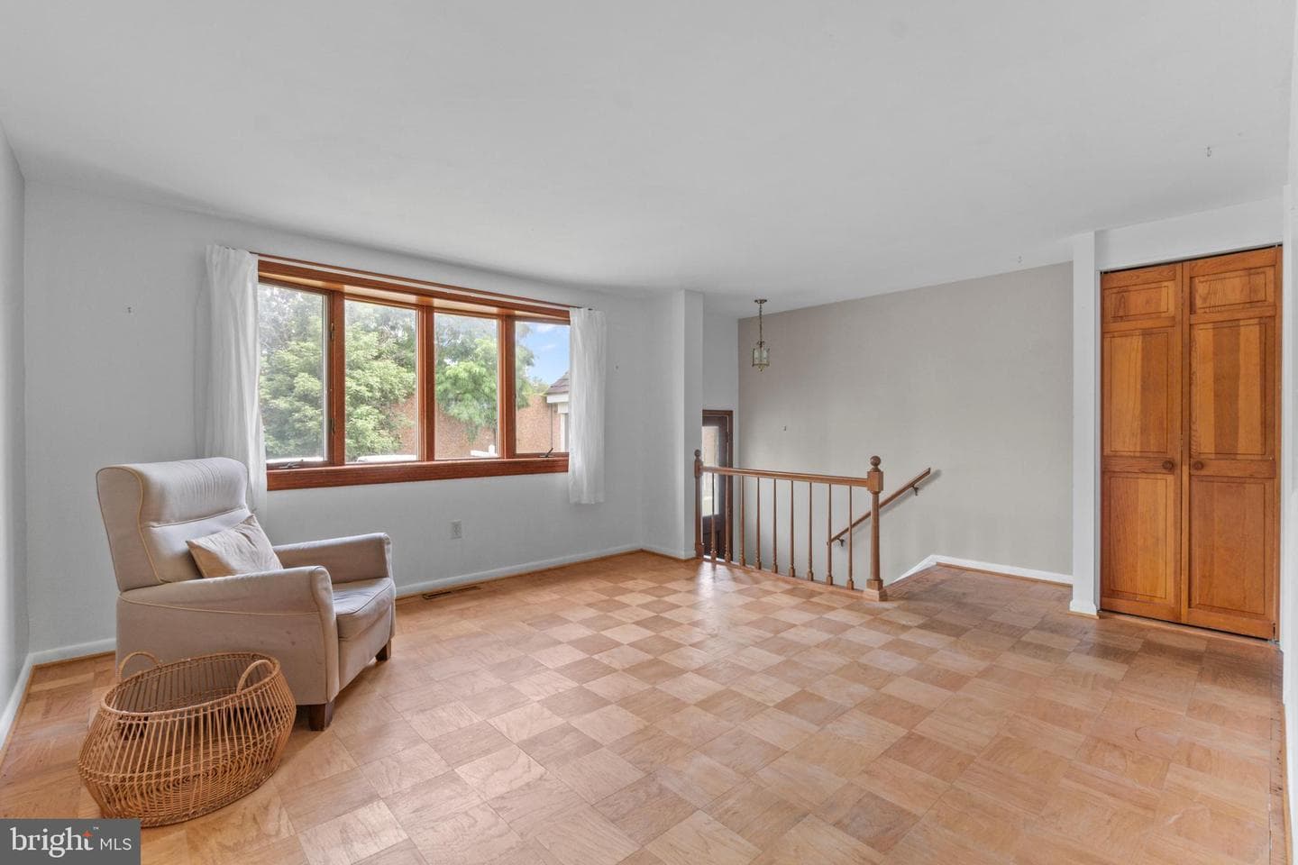 1117 Regina Drive photo 3