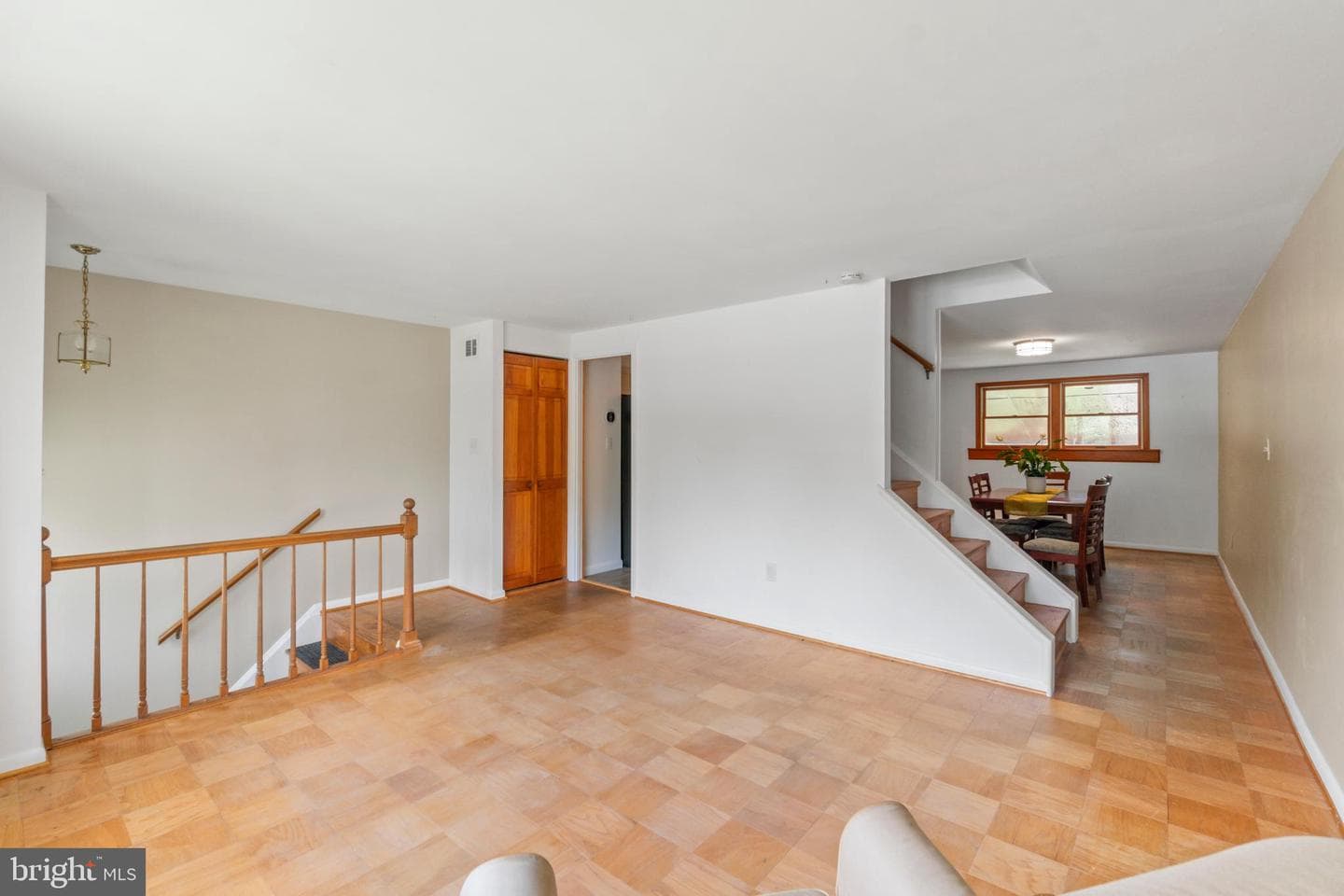1117 Regina Drive photo 4