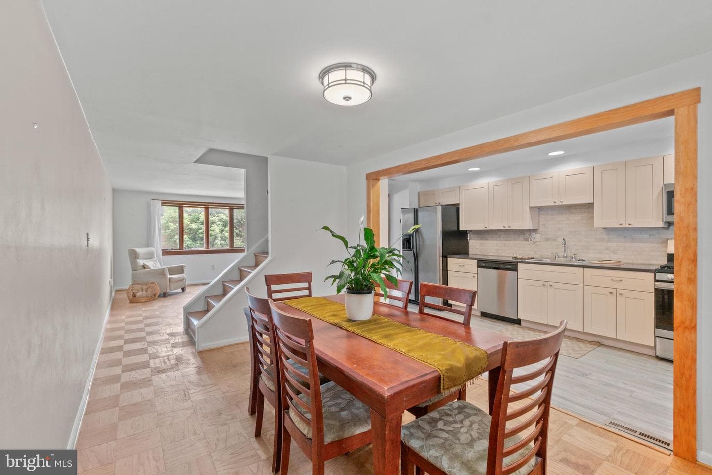 1117 Regina Drive photo 6