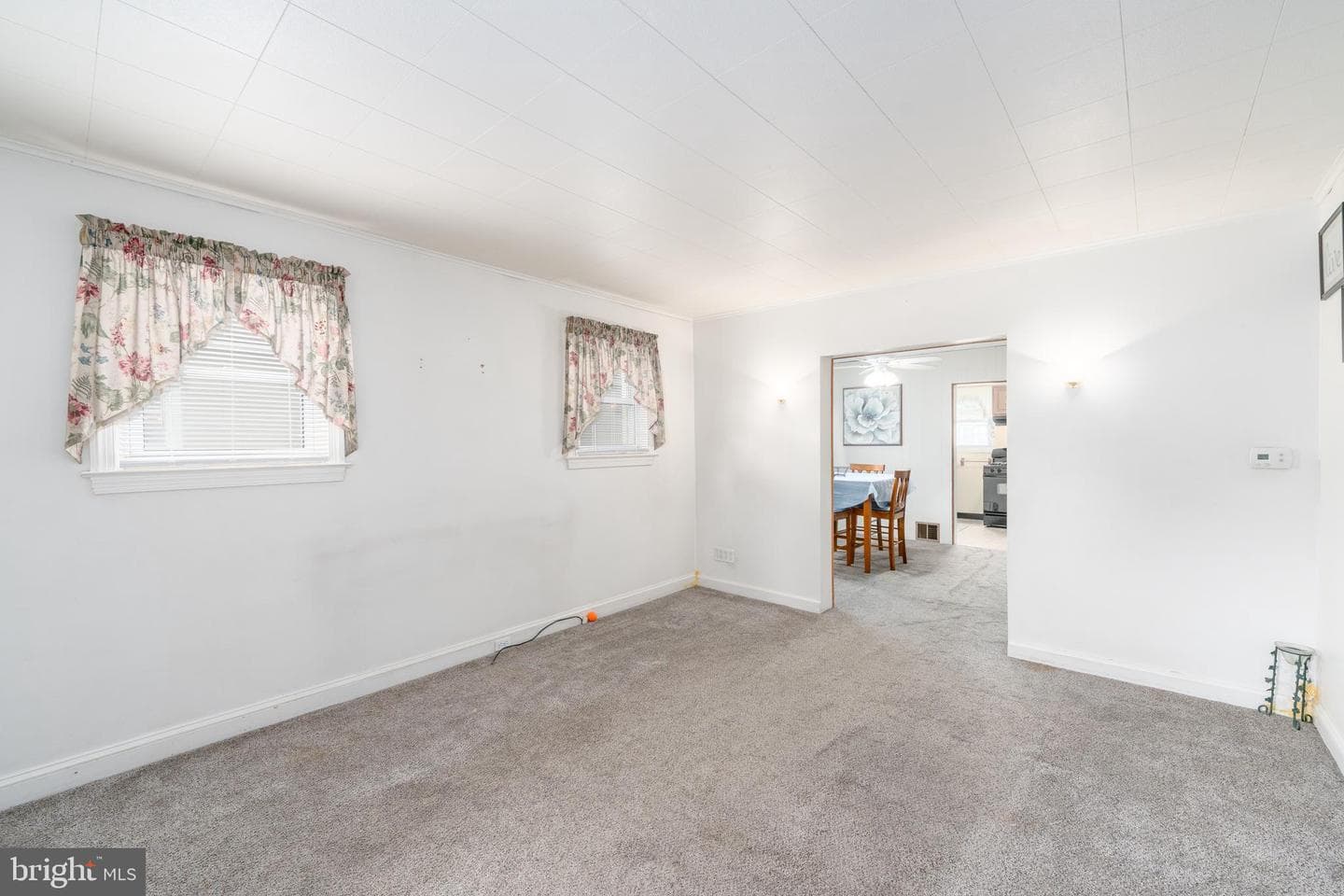 2721 Glendale Road photo 4