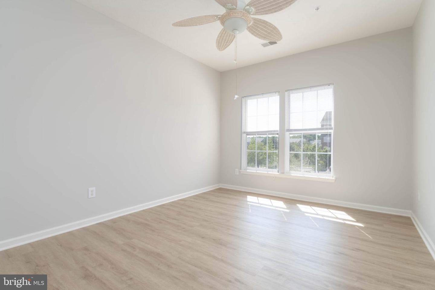 4502 Dunton Terrace #unit J photo 22