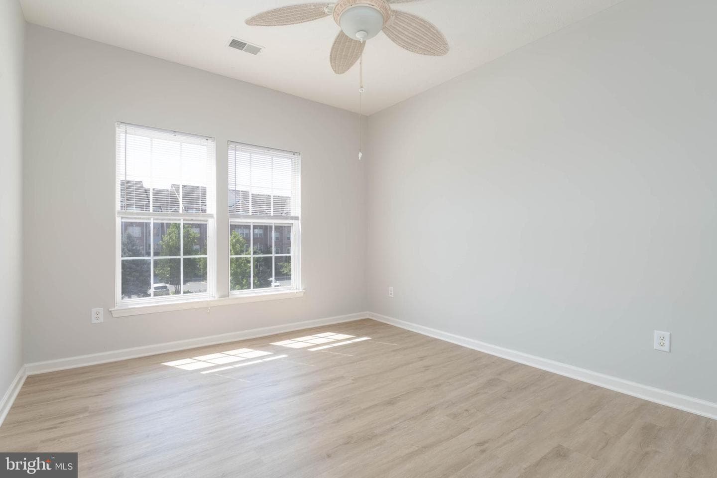 4502 Dunton Terrace #unit J photo 25
