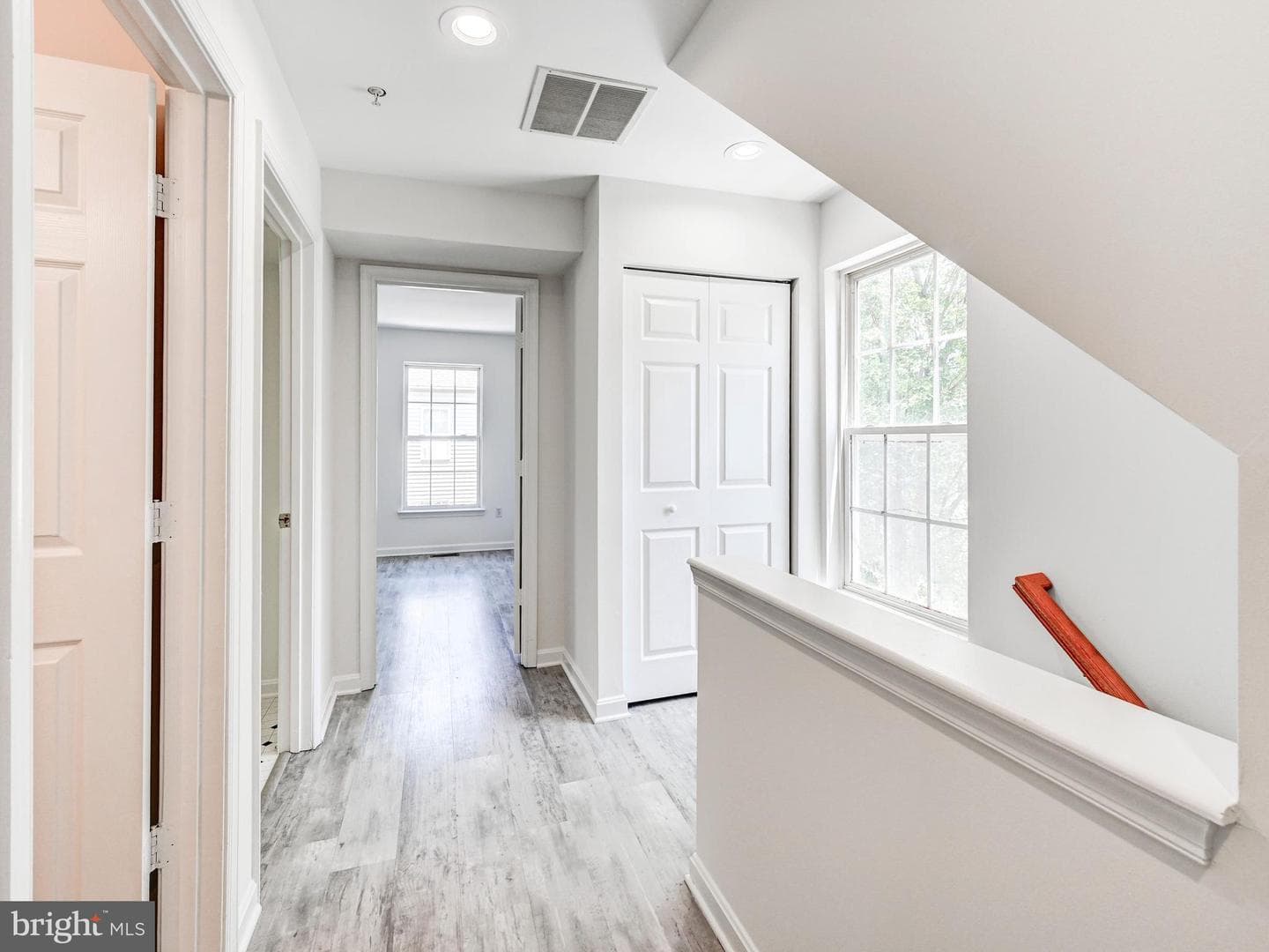 9867 Bon Haven Lane photo 14