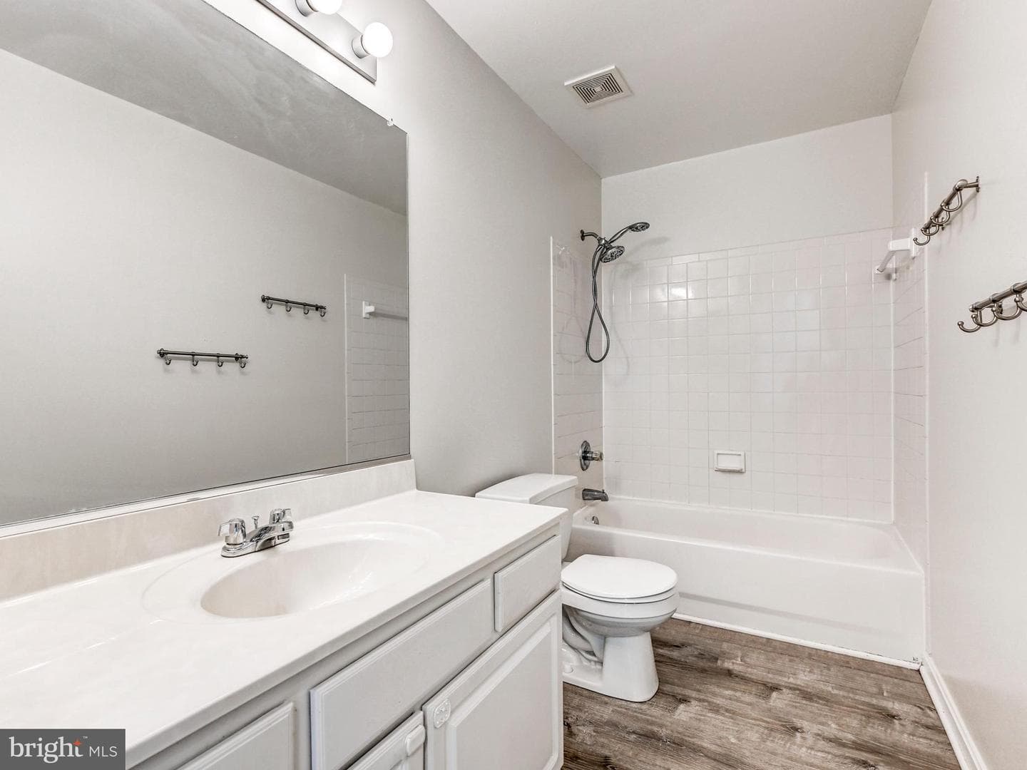 9867 Bon Haven Lane photo 18