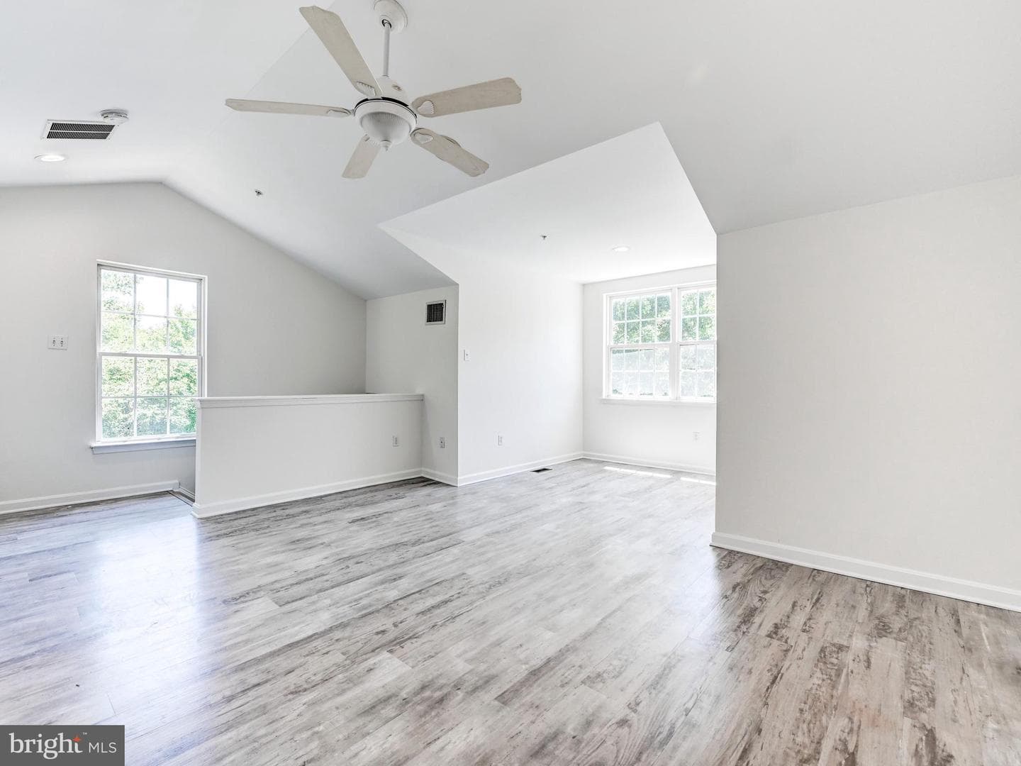 9867 Bon Haven Lane photo 23
