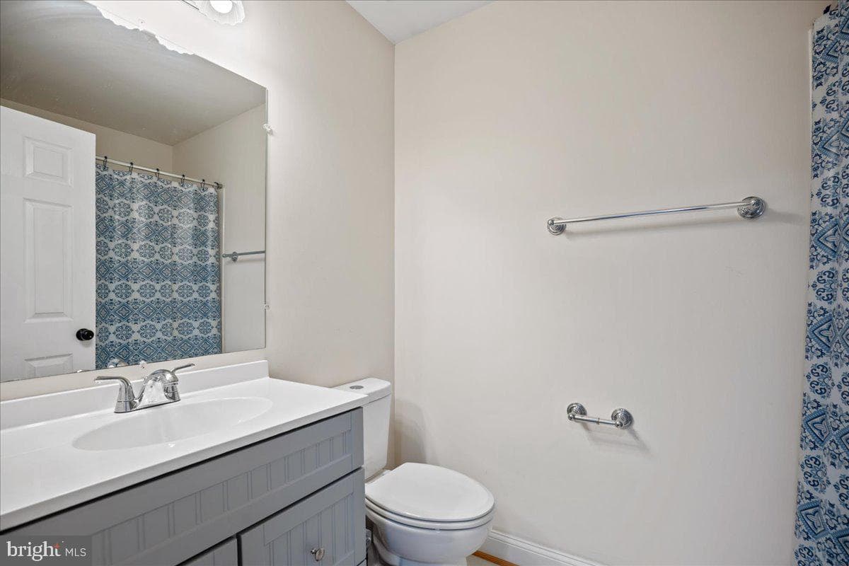 8255 Longpoint Road photo 41