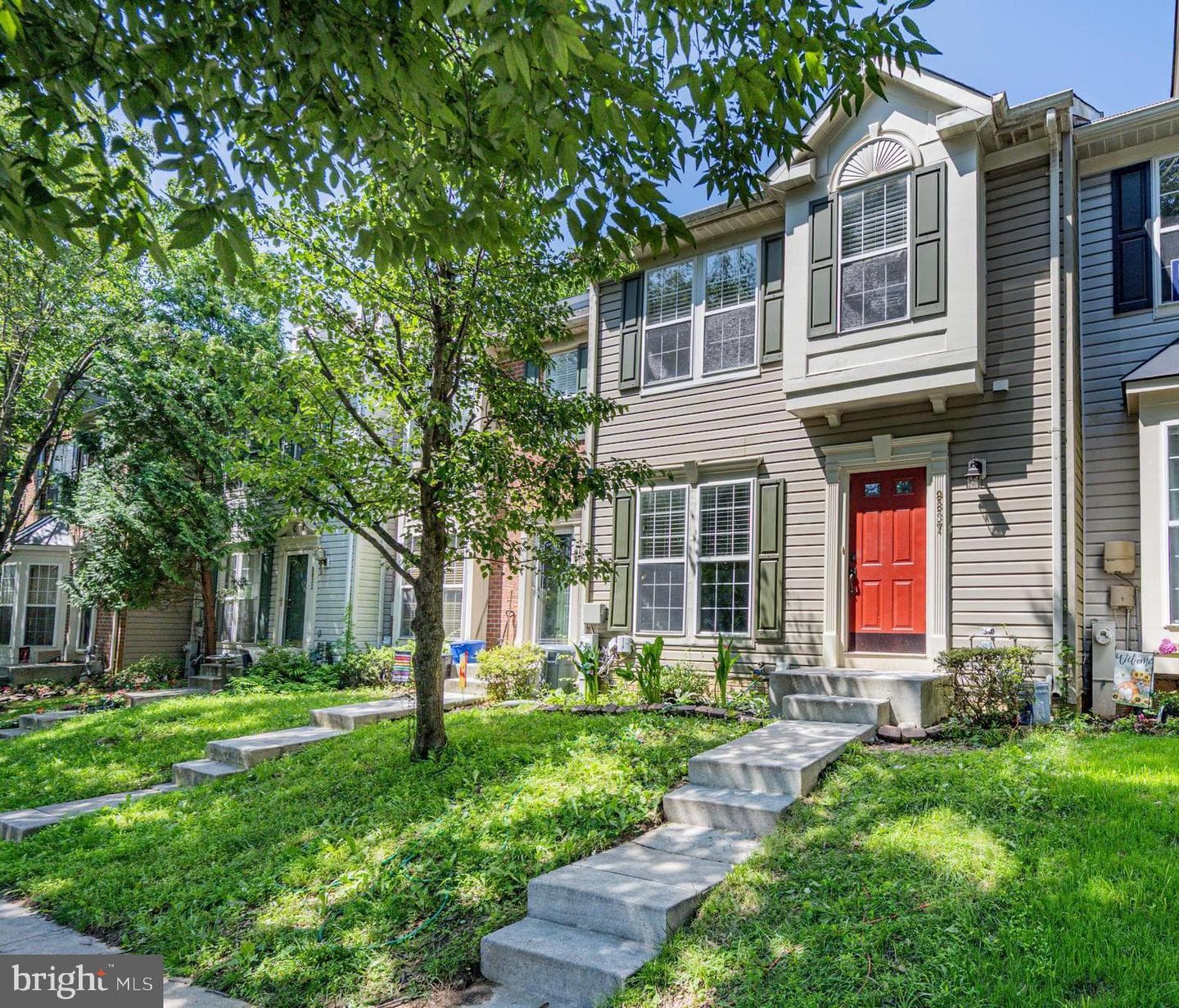 9837 Sherwood Farm Road photo 2