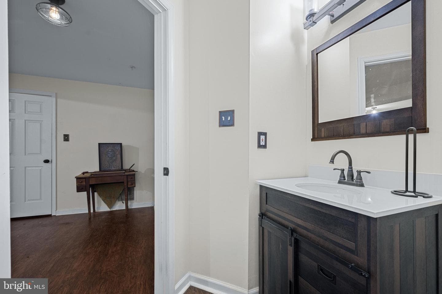 9837 Sherwood Farm Road photo 27