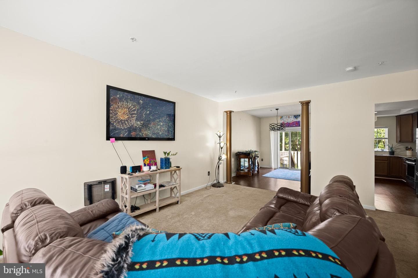 9837 Sherwood Farm Road photo 4