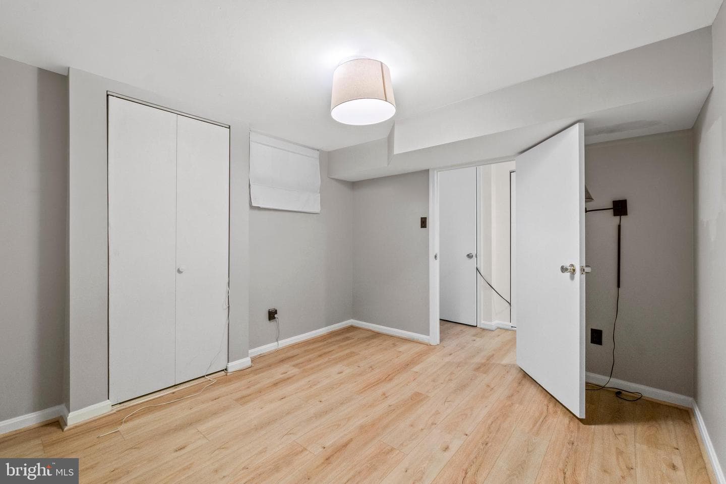 159 Regester Avenue photo 32