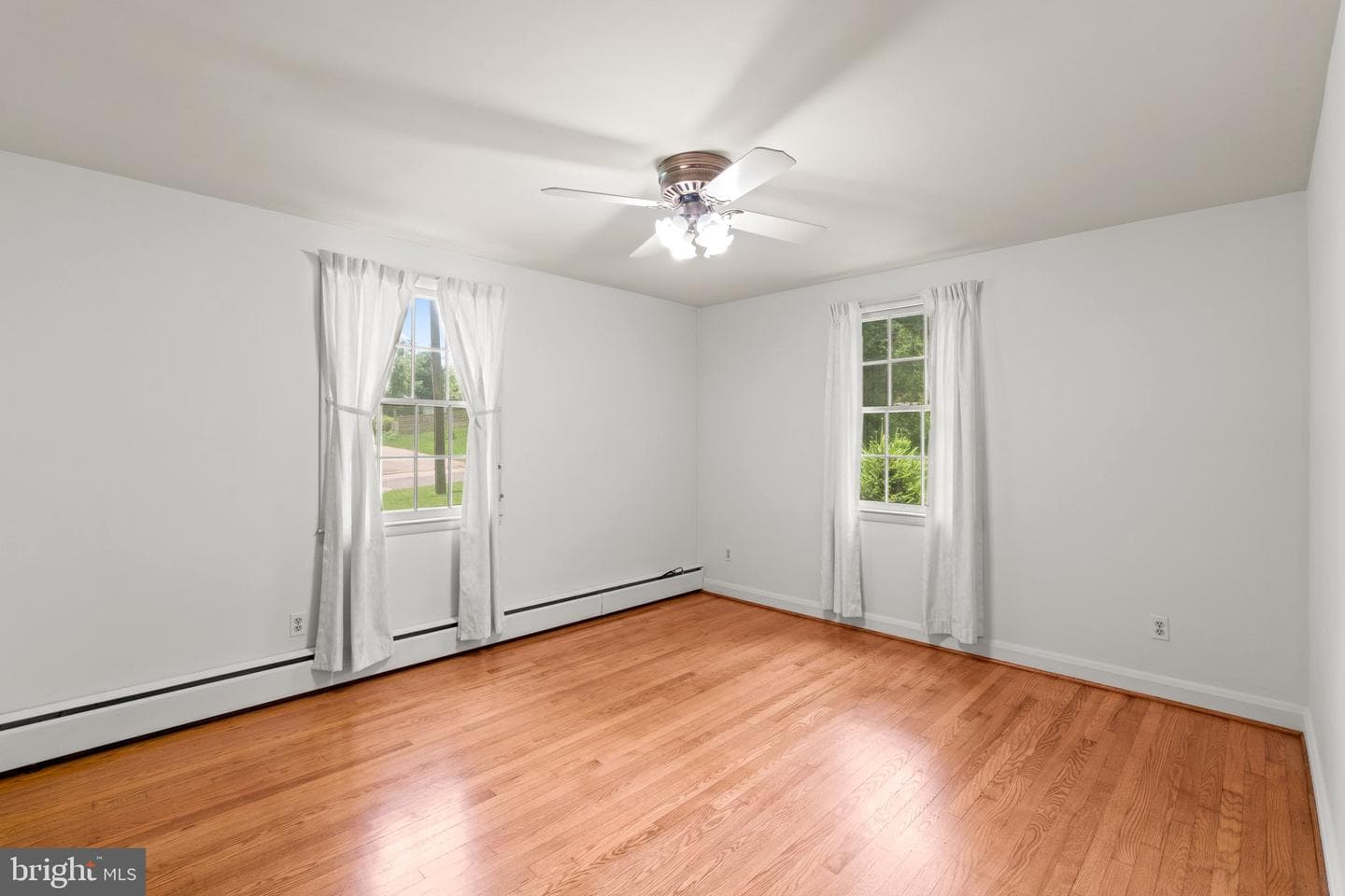 825 Fairway Avenue photo 15