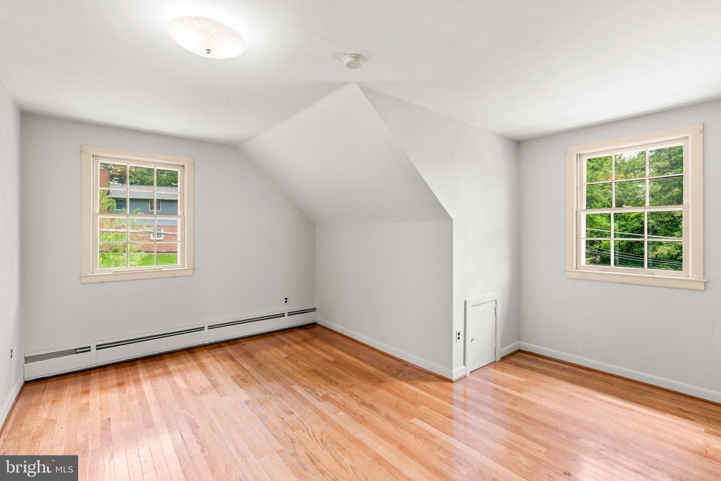 825 Fairway Avenue photo 24