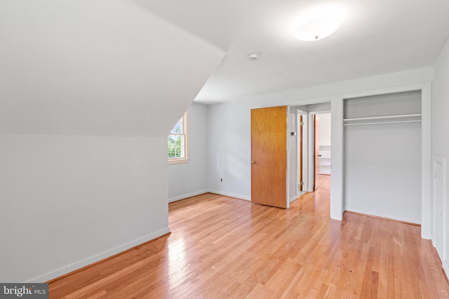 825 Fairway Avenue photo 25