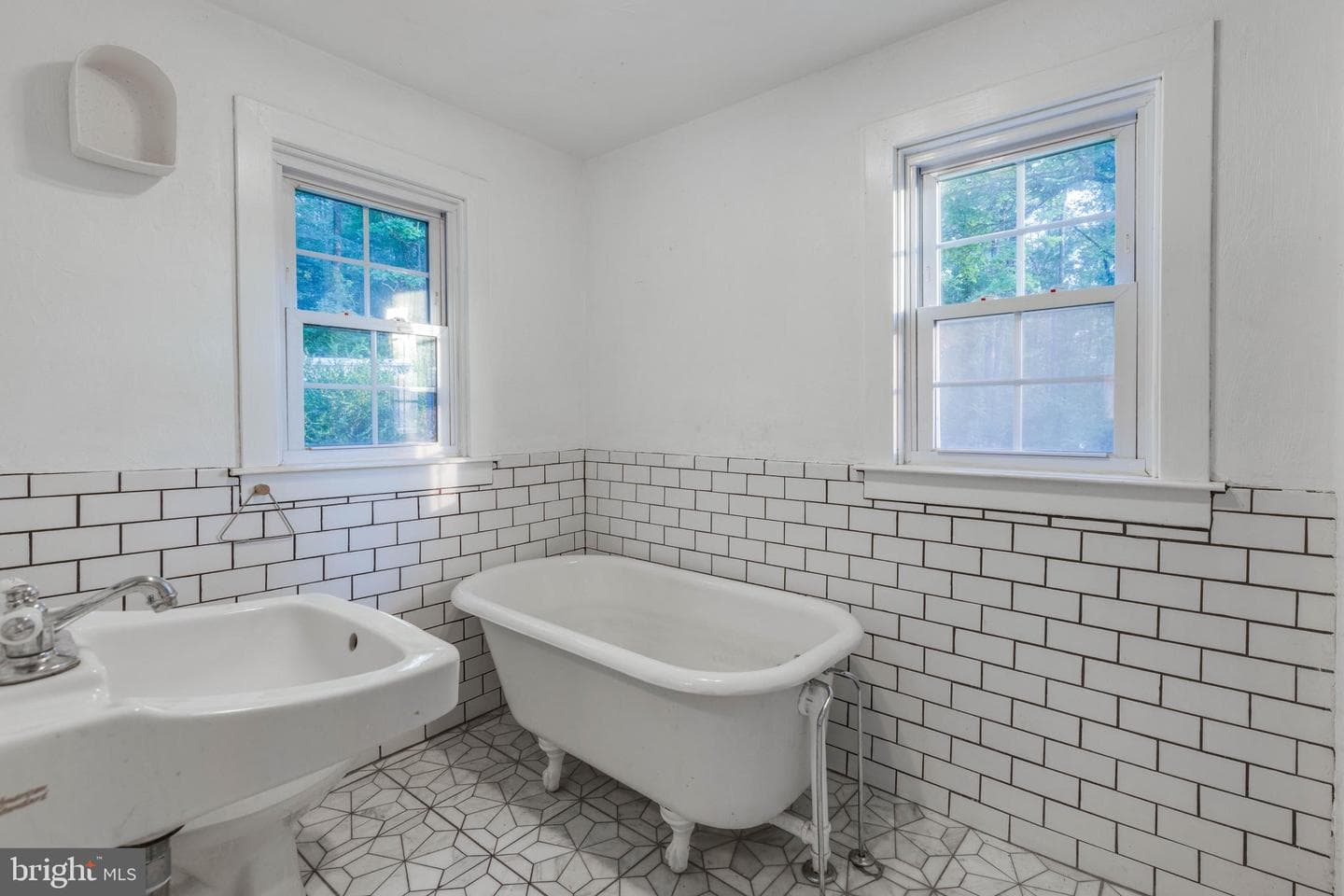 1801 Stringtown Road photo 14