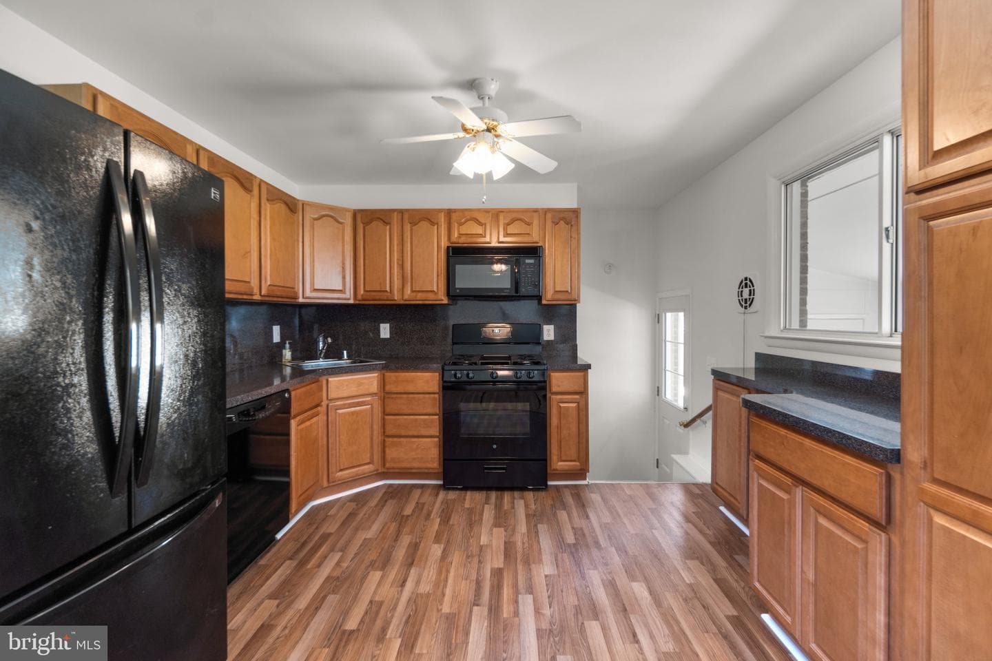 1028 Marleigh Circle photo 7
