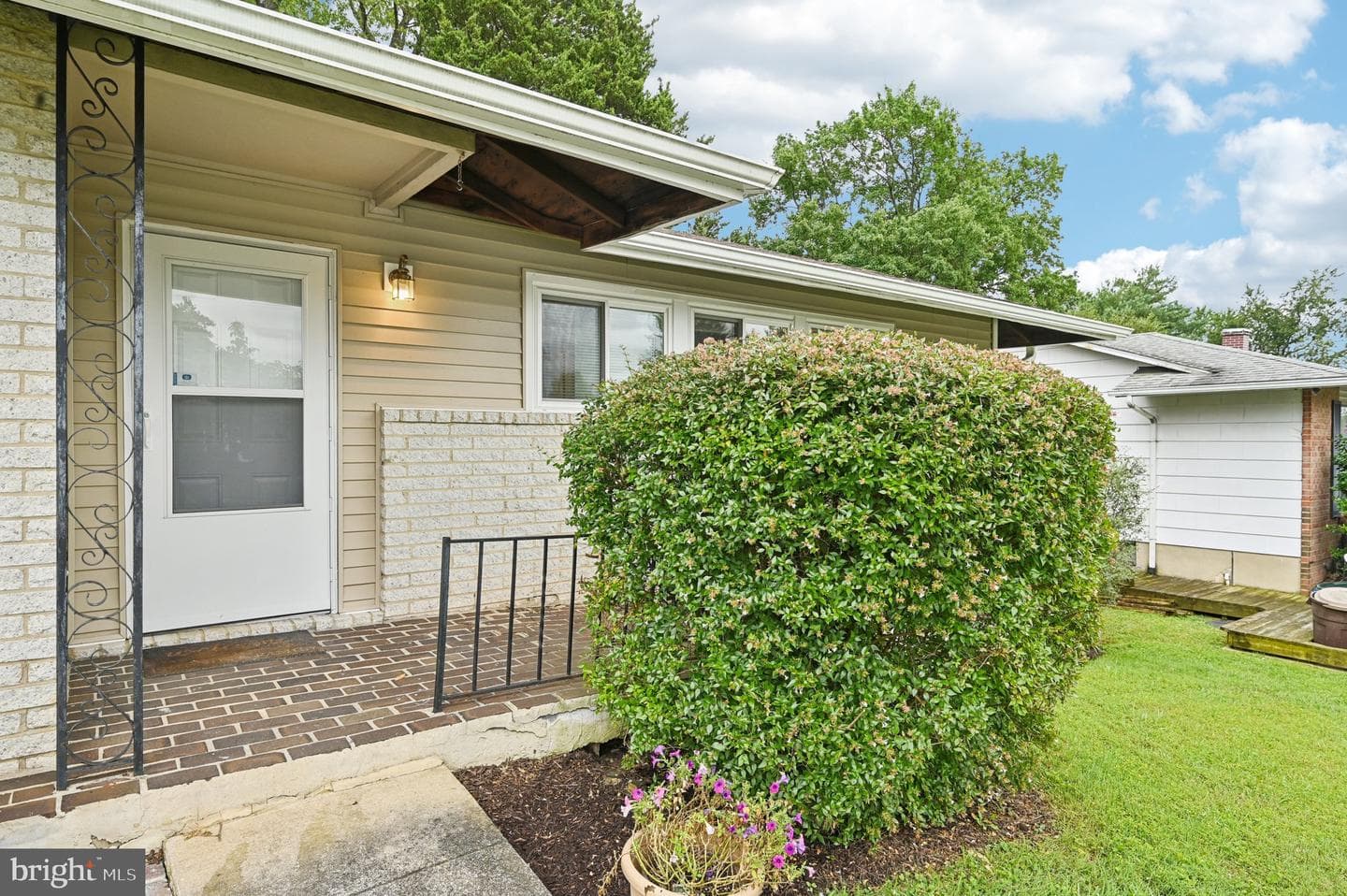 3947 Setonhurst Road photo 4