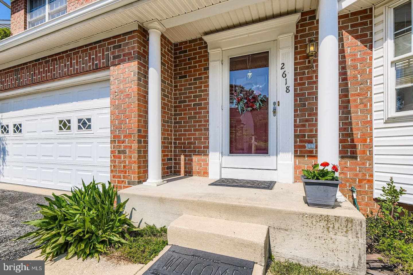 2618 Luiss Deane Drive photo 4