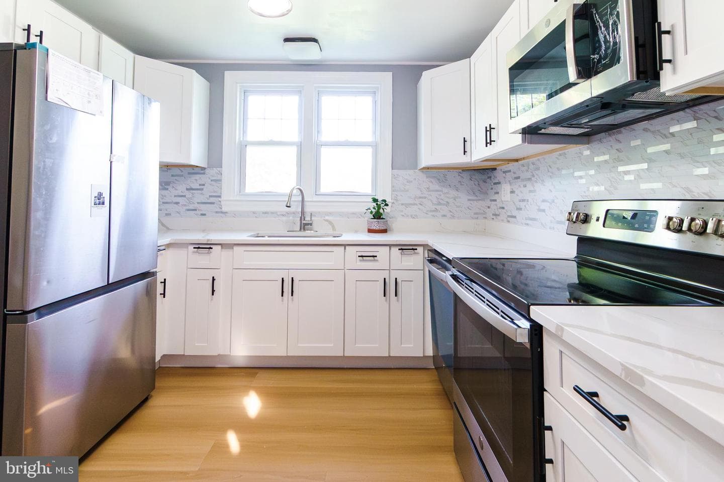 6 Carroll Road photo 10