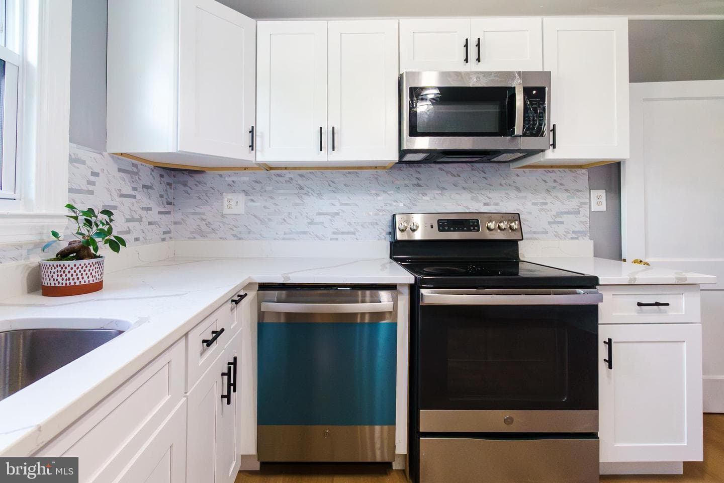 6 Carroll Road photo 11