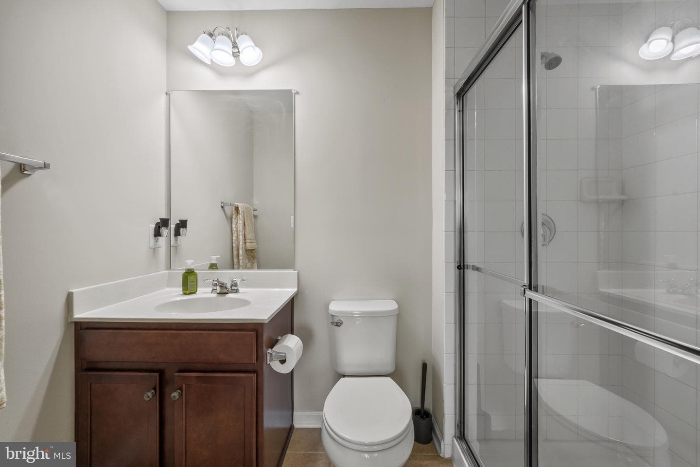 515 Whinstone Drive photo 21