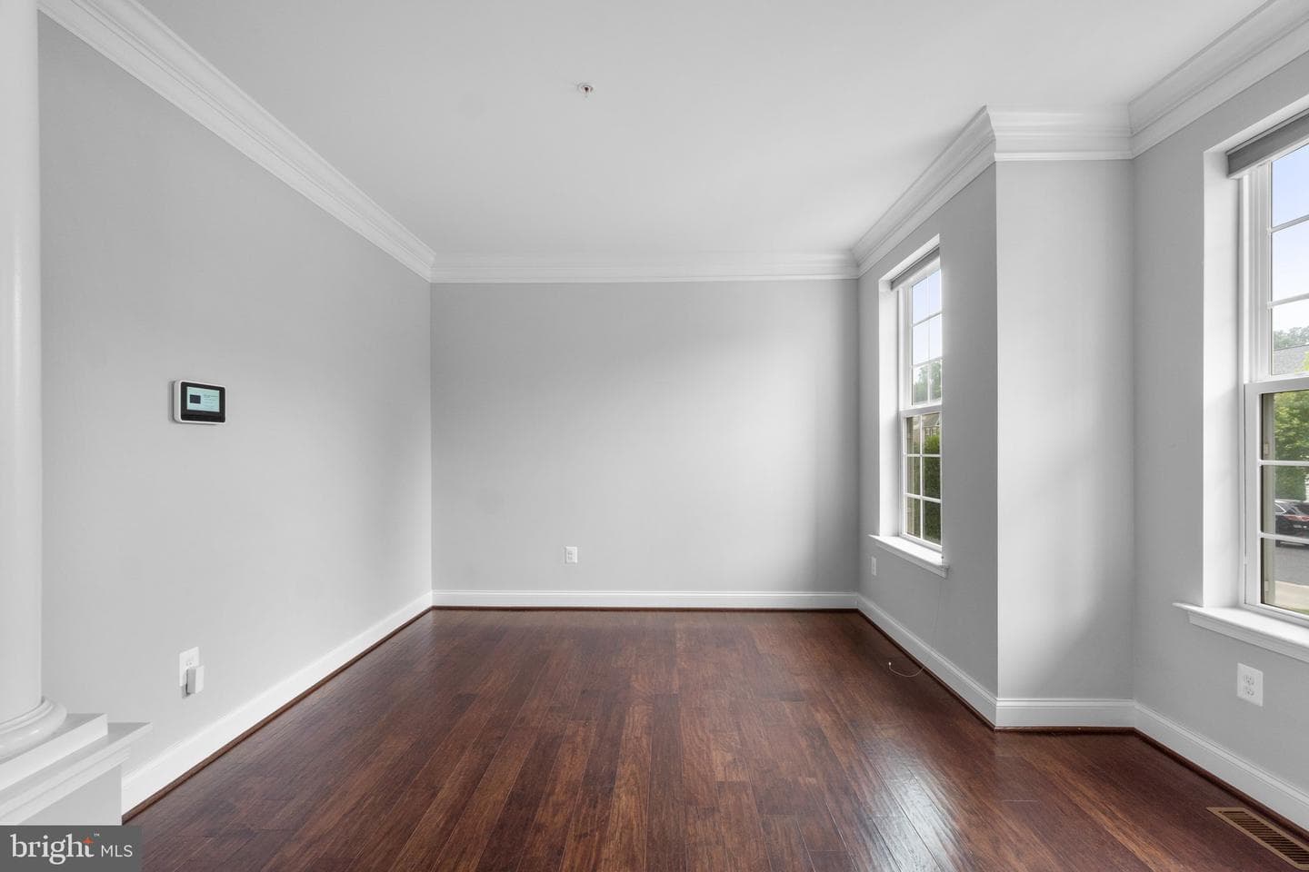 614 Long Wall Drive photo 3