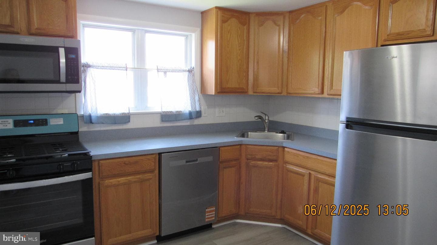 1012 Middleborough Road photo 7