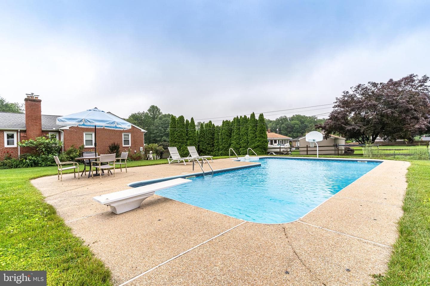 7015 Ruxford Drive photo 3