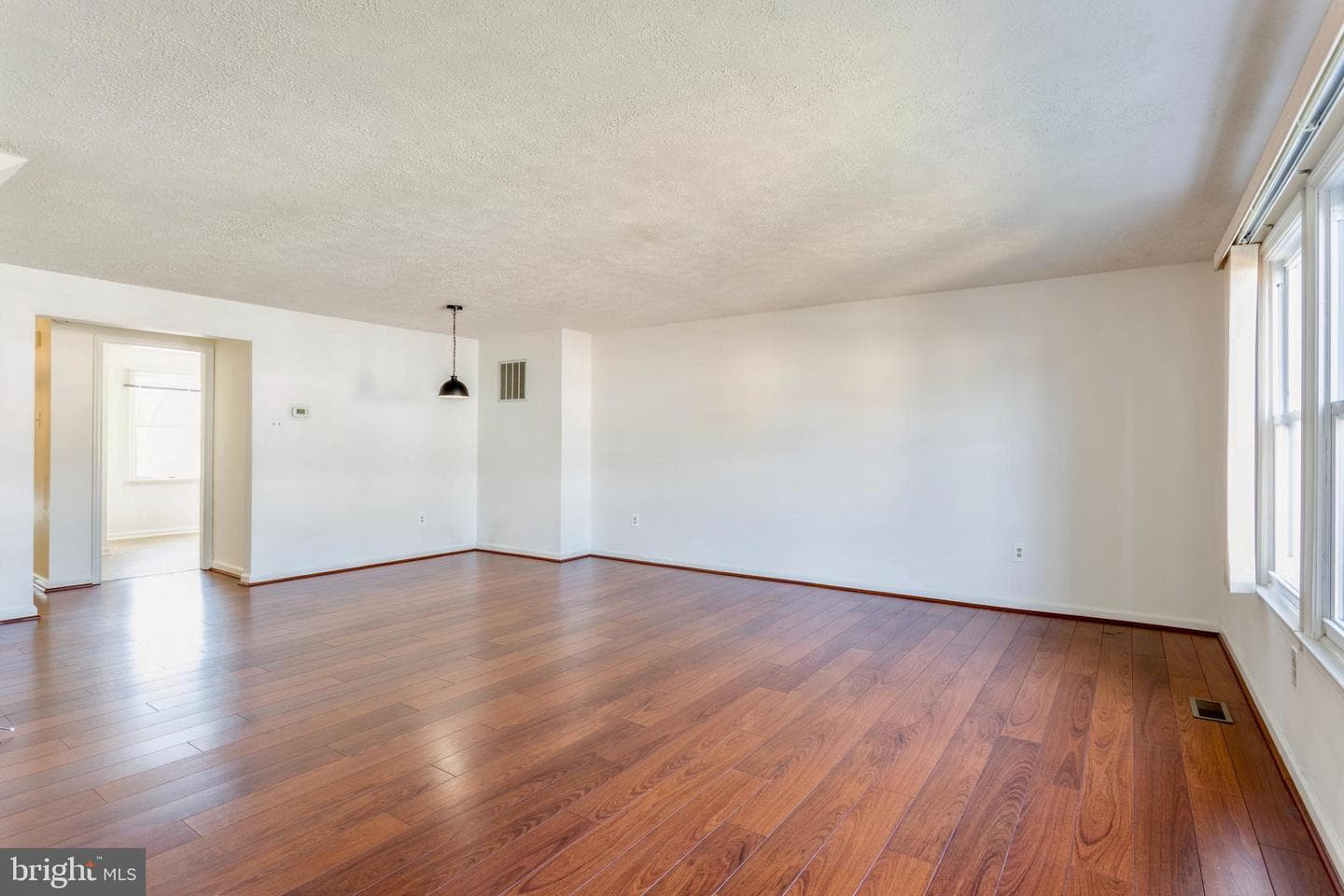 8 Tatler Place photo 12
